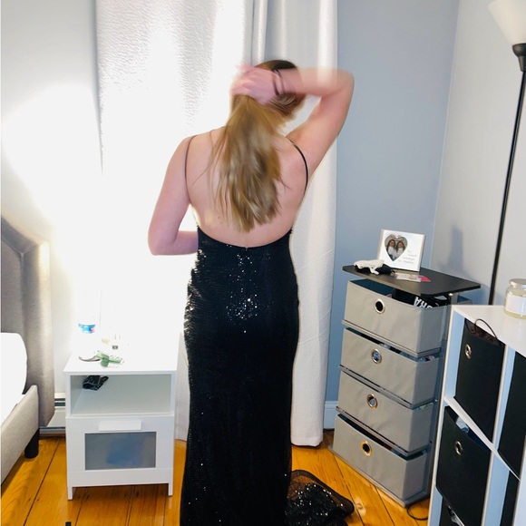 Jiovanni - Picture 2 of 4